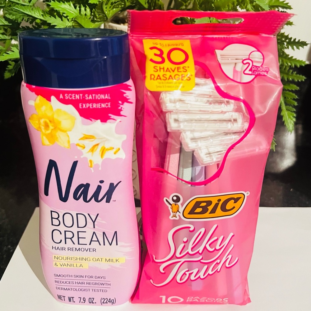 BIC Silky Touch Razors and Nair Body Cream Set